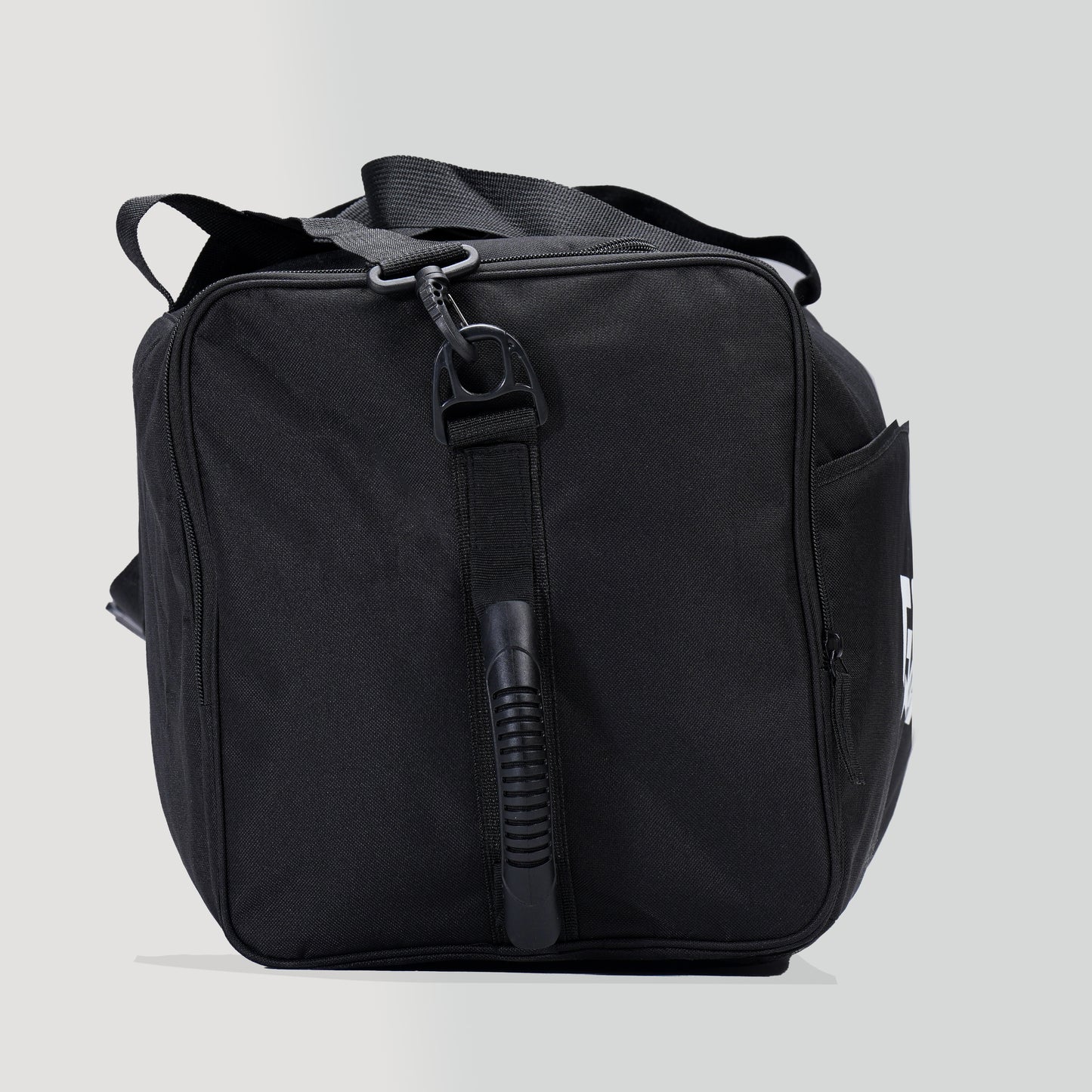 Max-Carry Gym Holdall (Black)
