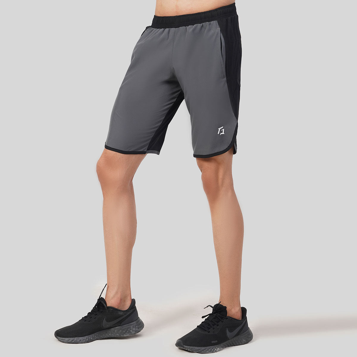 Transverse Shorts (Grey-Black)